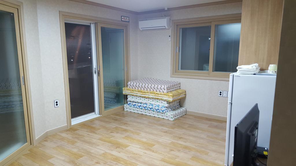 The 1St Andong Hostel Kültér fotó
